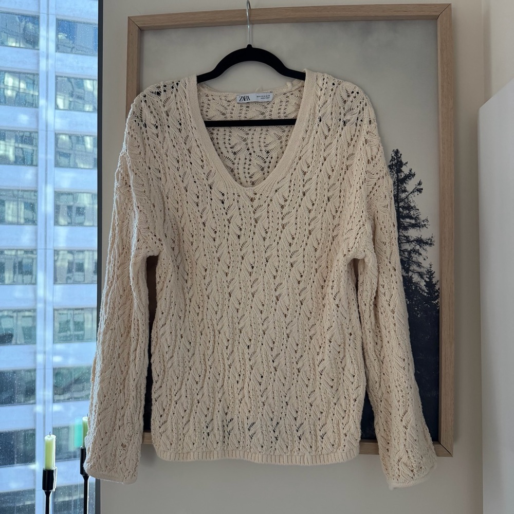 ZARA Cream Open-Knit V-Neck Sweater